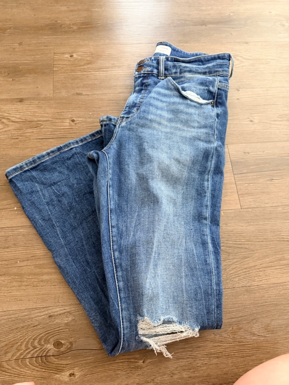 BKE Women's Distressed Medium Blue Flare Jeans high rise - parker’s - Picture 2 of 5